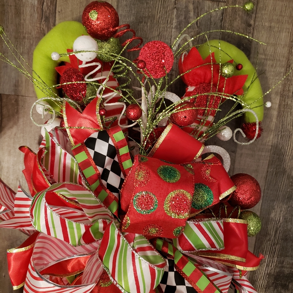 Custom Elf Tree Topper - Picture 2 of 4